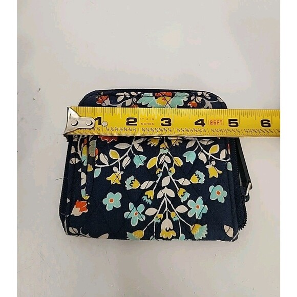 Vera Bradley Retired Pattern Chandelier Floral Navy Blue Wallet - Picture 7 of 8
